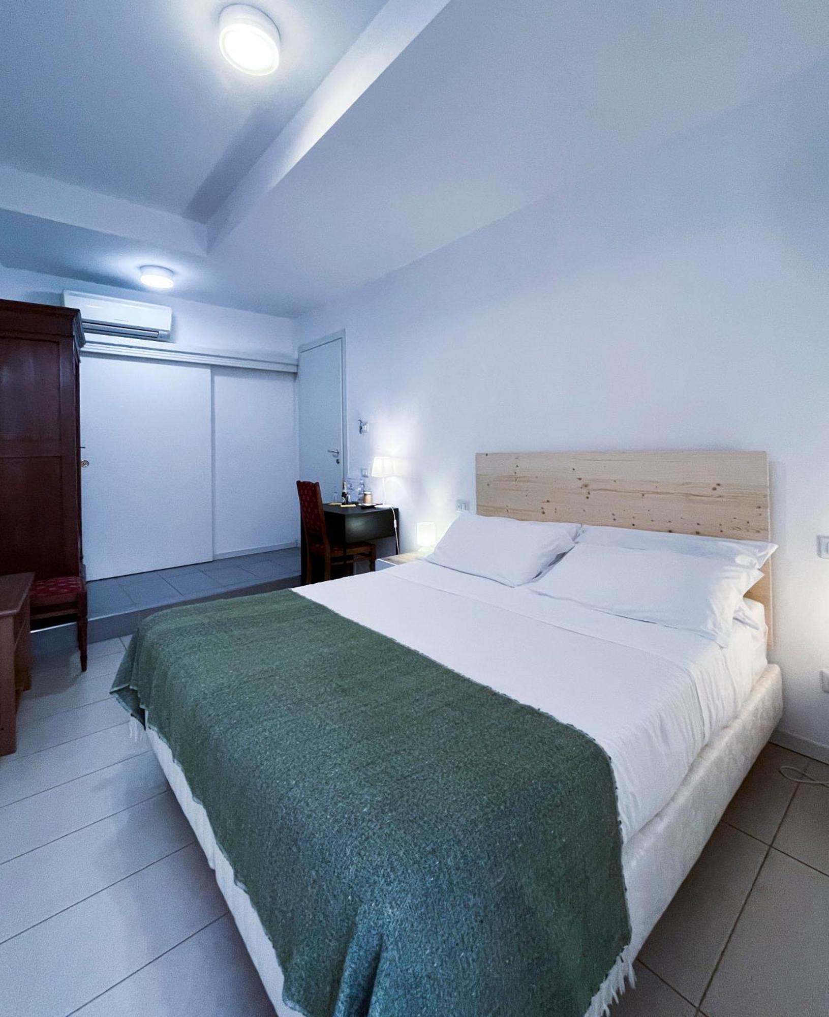 B&B Ponte Manin Verona Luaran gambar